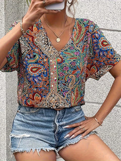 Mair | Art Print Chic V-Neck Blouse