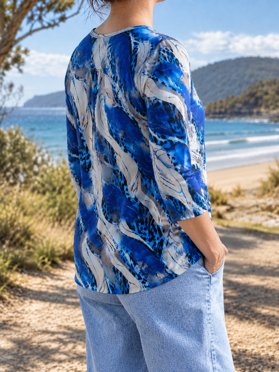 Aileen blouse, side-back view