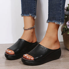 Frieda | Orthopaedic Slip-On Sandals