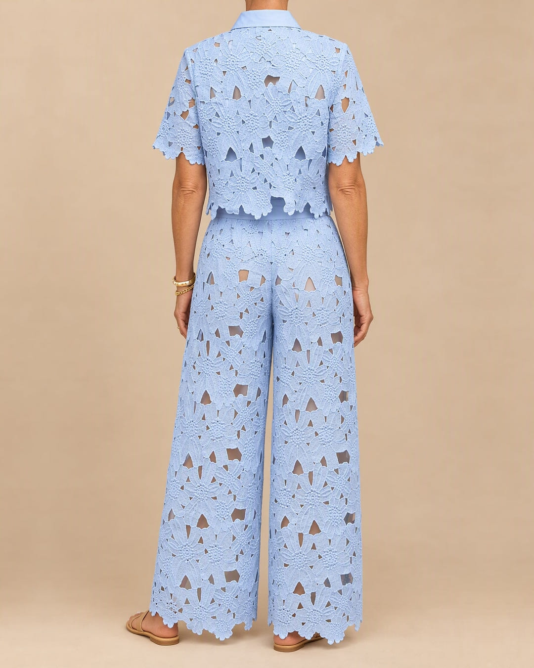 Coralie lace set in light blue, from the back