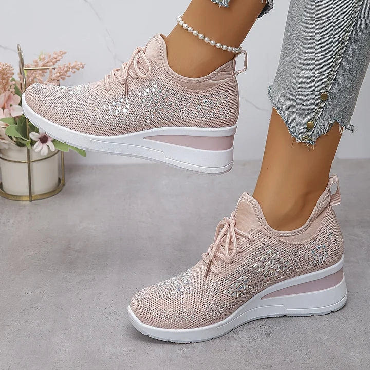 Iolanthe | Orthopedic Lace-Up Sneaker