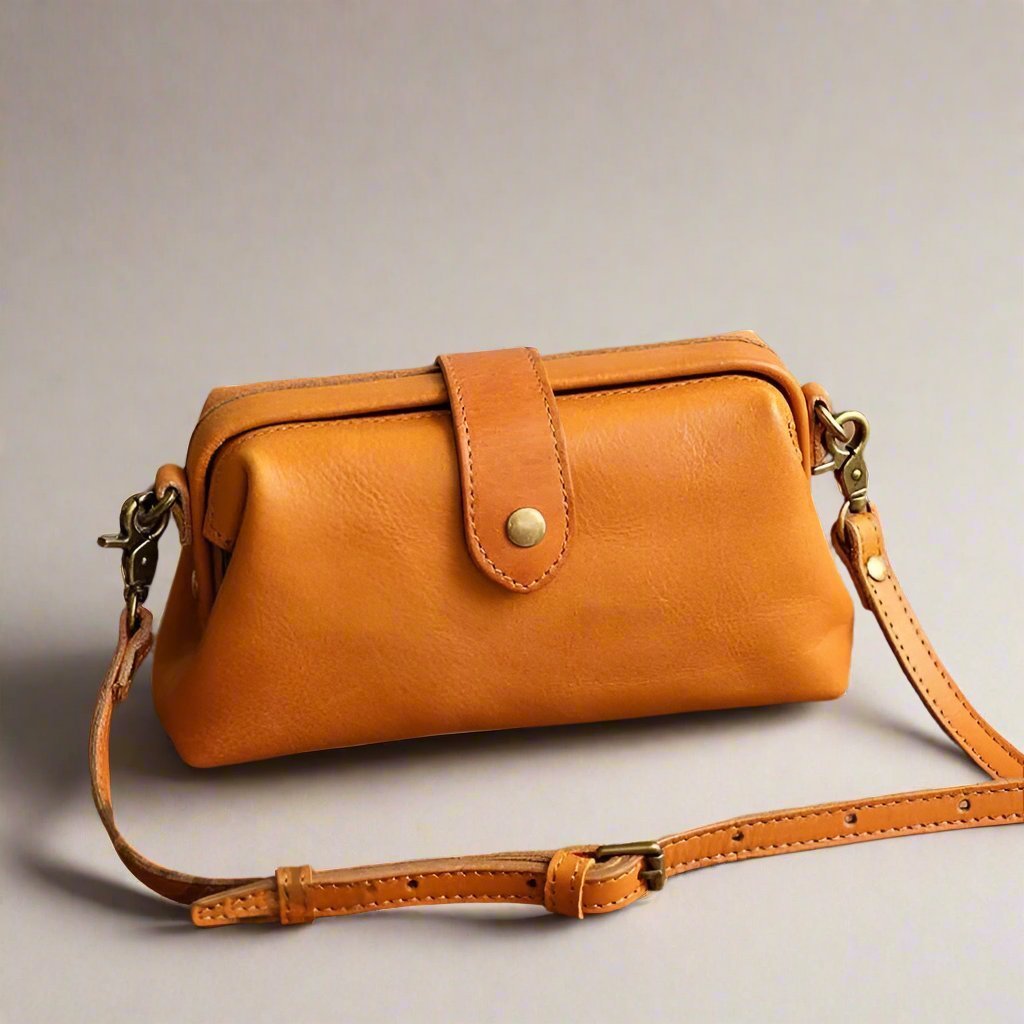Leonora | Refined Leather Shoulder Bag