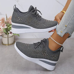Iolanthe | Orthopedic Lace-Up Sneaker