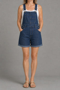 Classic denim overall shorts in blue