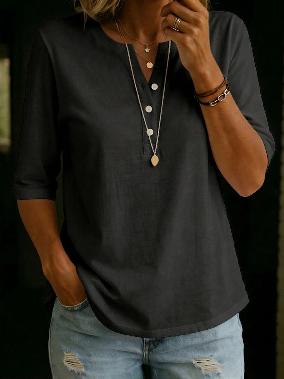 Meegan | Buttoned Henley Top