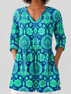Della | Long V-Neck Blouse