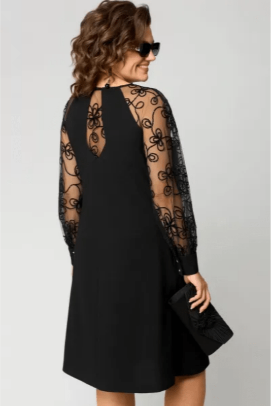 Marin | Timeless Lace Dress