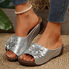 Vnona | Ergonomic Floral Sandal