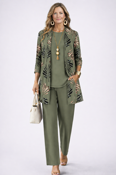 Conception | Relaxed Three-Piece Outfit