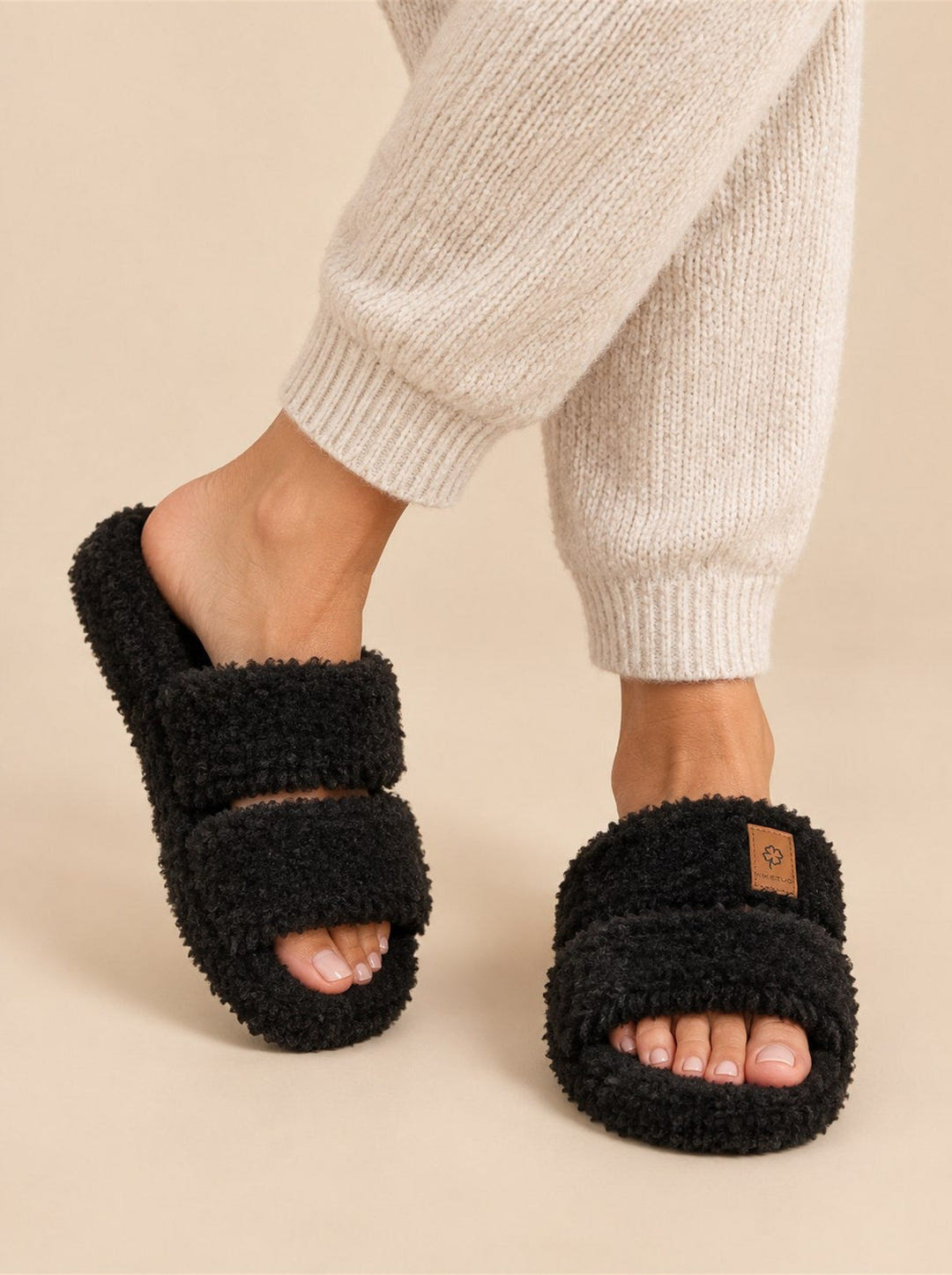 Fenton | Fuzzy Two-Strap Slides